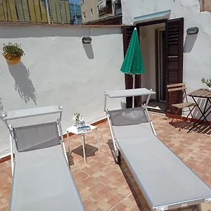 Bari Guest House Bari